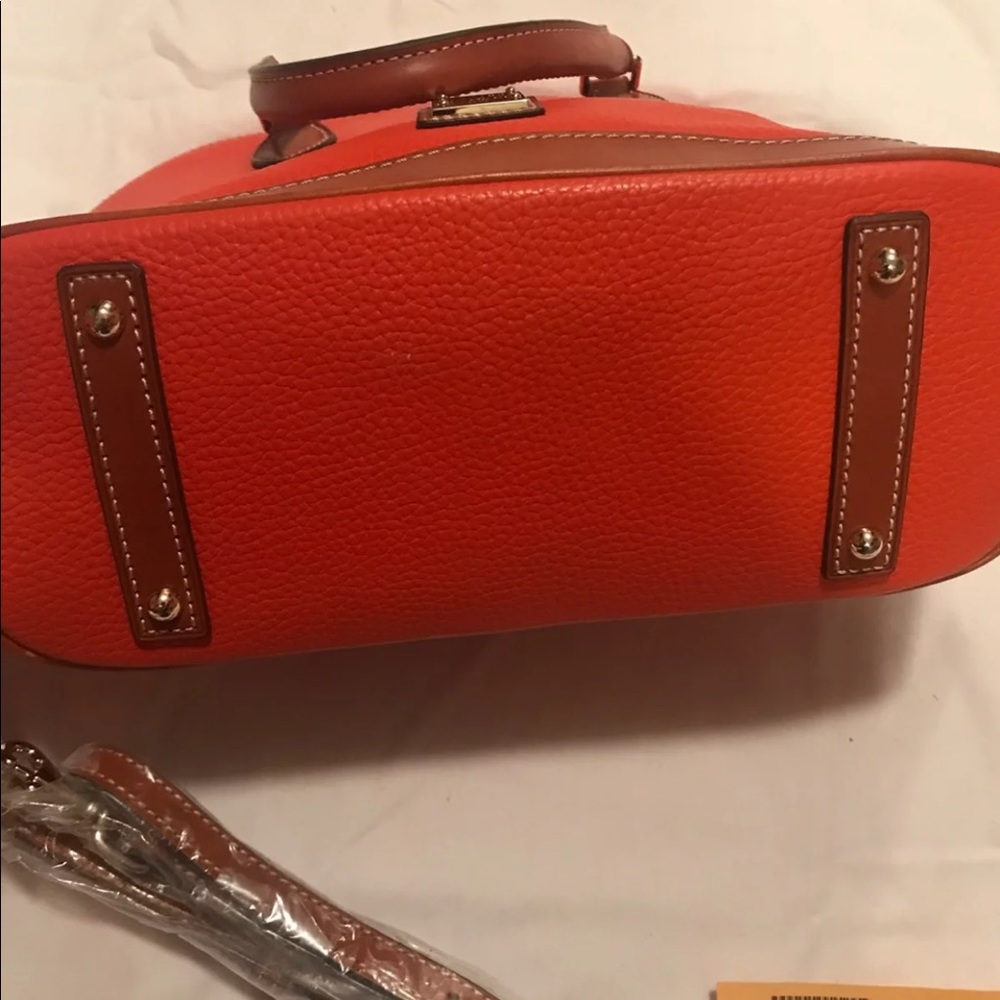 Handbag - Picture 5 of 6